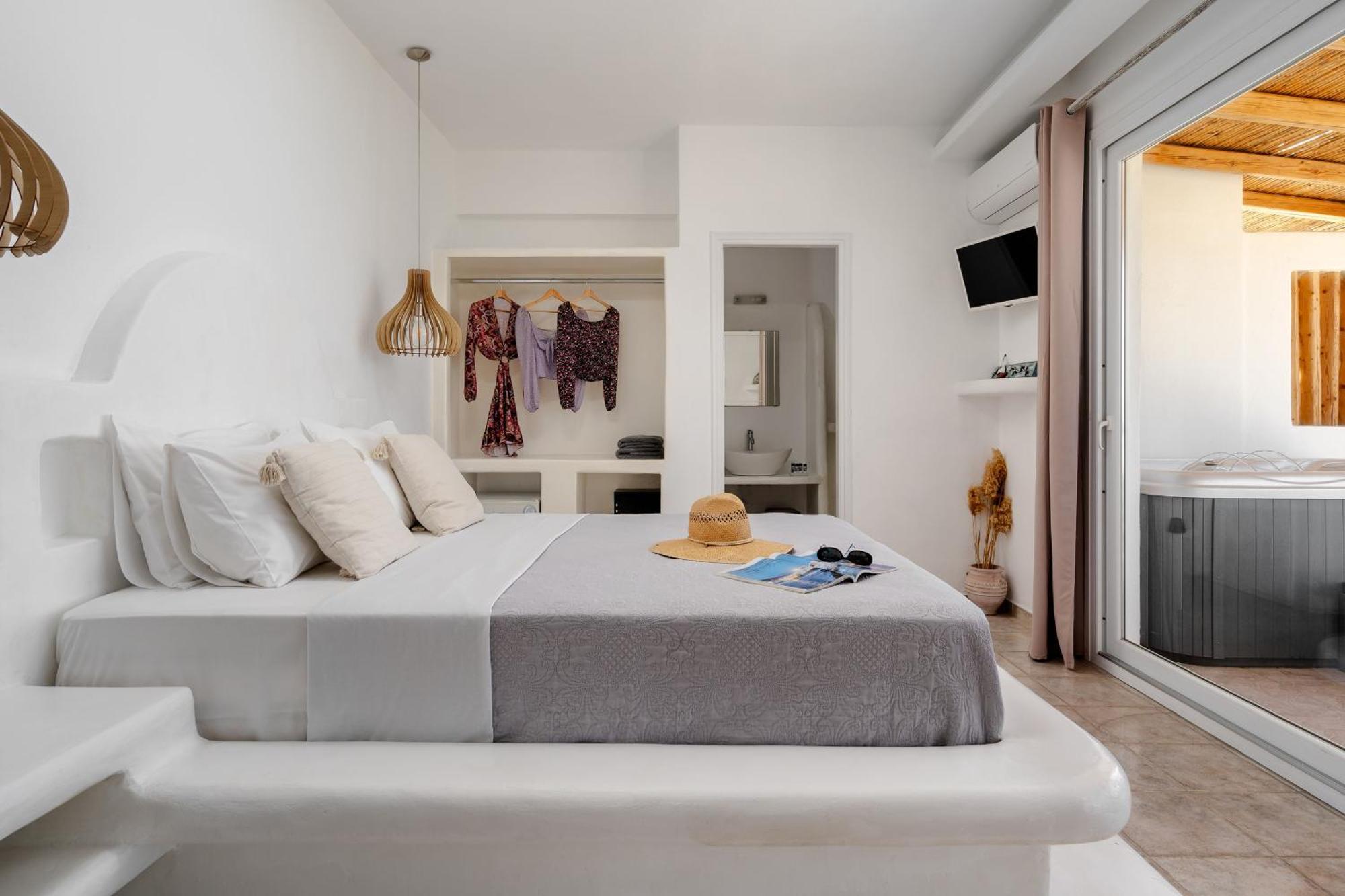 Manios Suites Agia Anna  Bagian luar foto