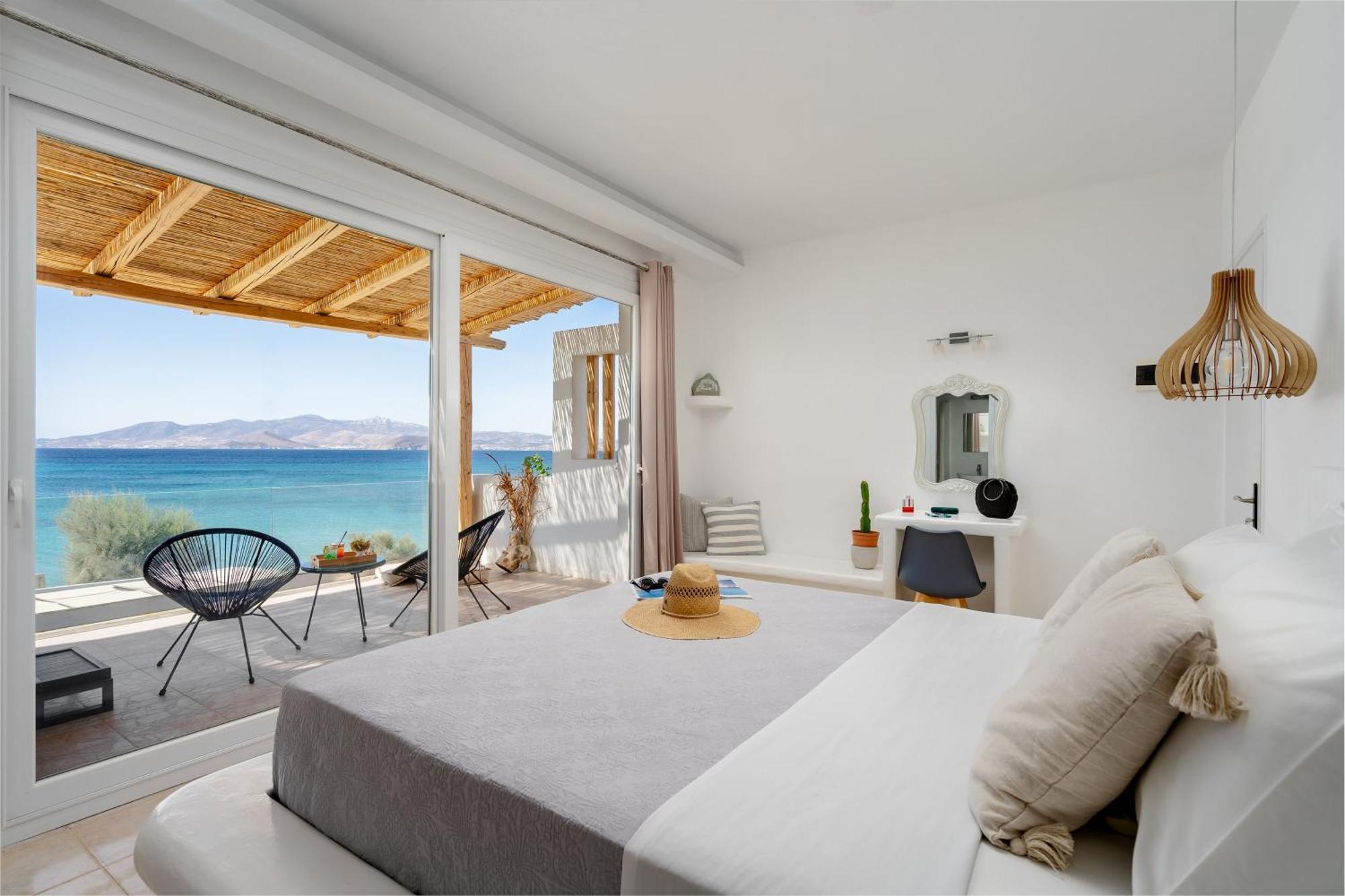 Manios Suites Agia Anna  Bagian luar foto