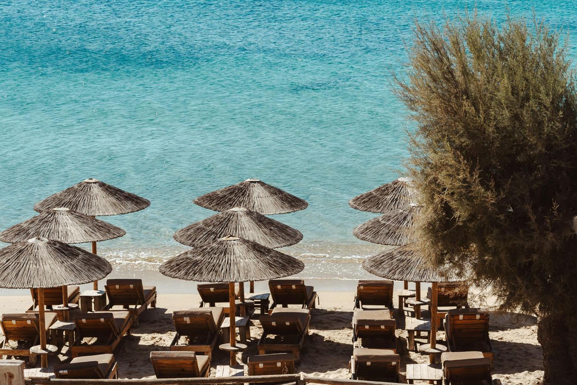 Manios Suites Agia Anna  Bagian luar foto